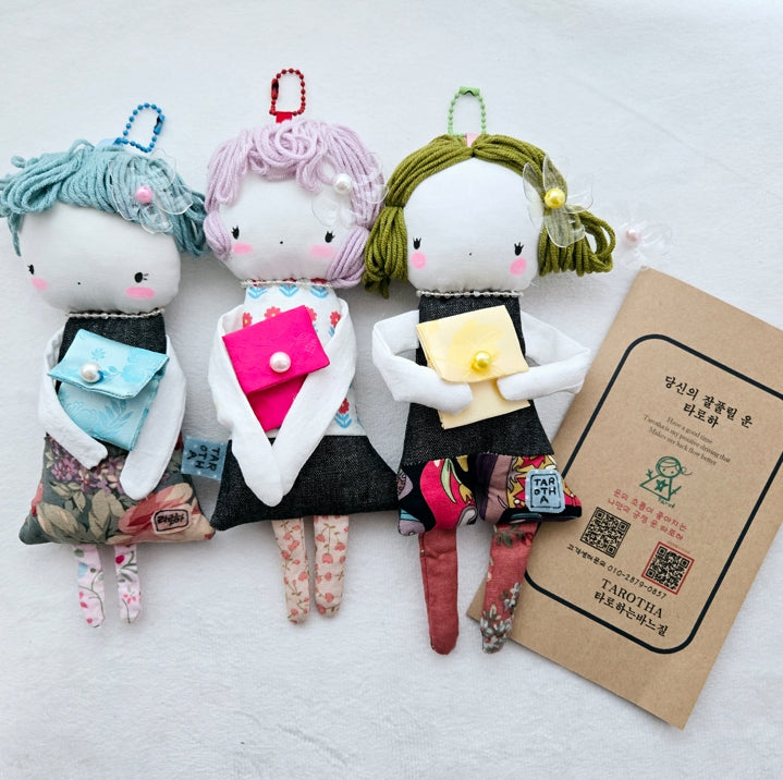 타로하 수제 인형  감성 타로 부적 인형 행운 가득한 리딩용 굿즈